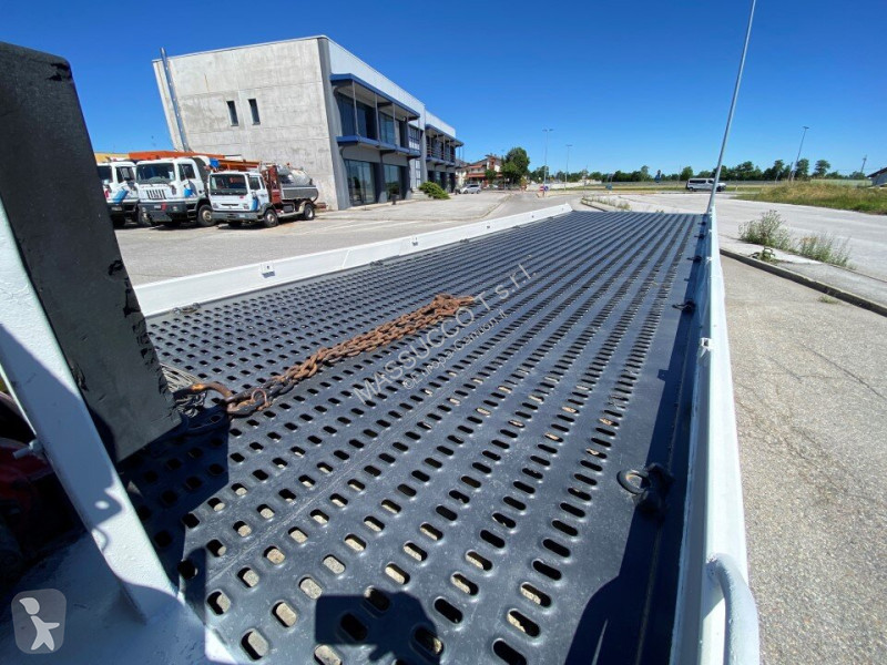 شاحنة Renault 370 6x2