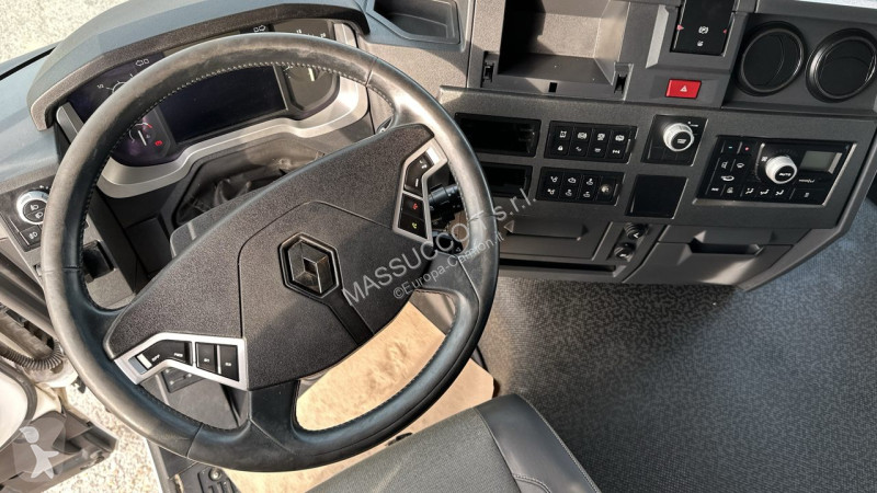 شاحنة Renault T460 4x2