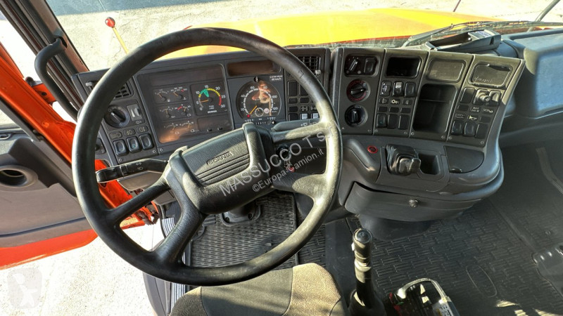 شاحنة Scania T114 6x4  340CV