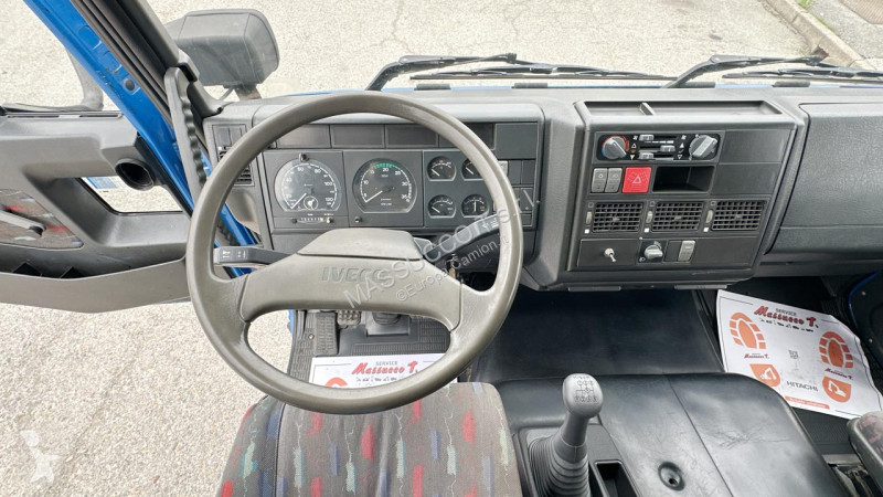 شاحنة Iveco Tector