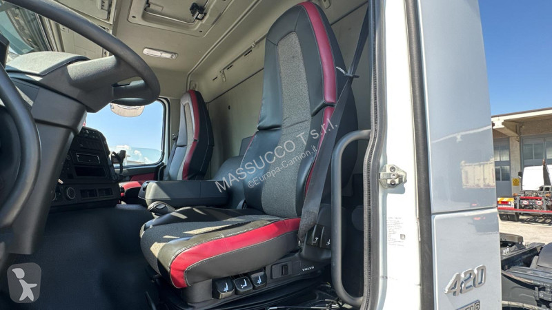 Camion Volvo FMX420 4x4