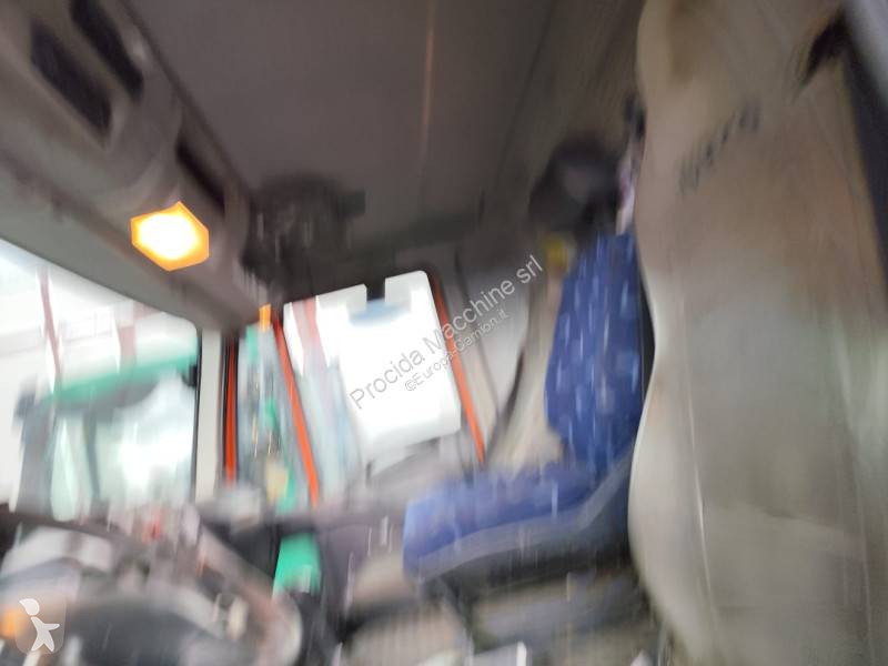 شاحنة Iveco