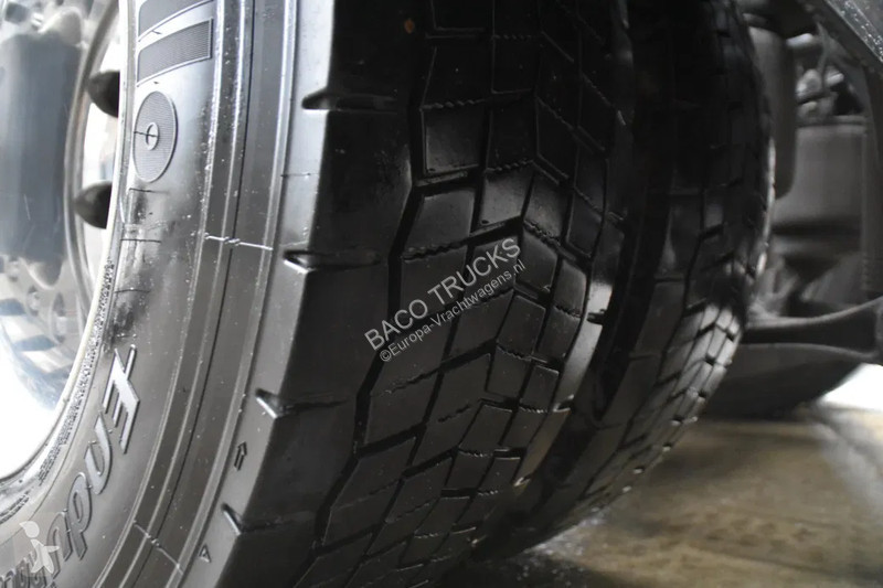 شاحنة Volvo 460 Globetrotter 6x2*4 - EURO 6 -...