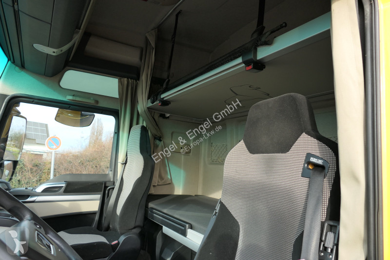شاحنة MAN TGX 26.420 6x2 KLIMA AHK Lenkachse