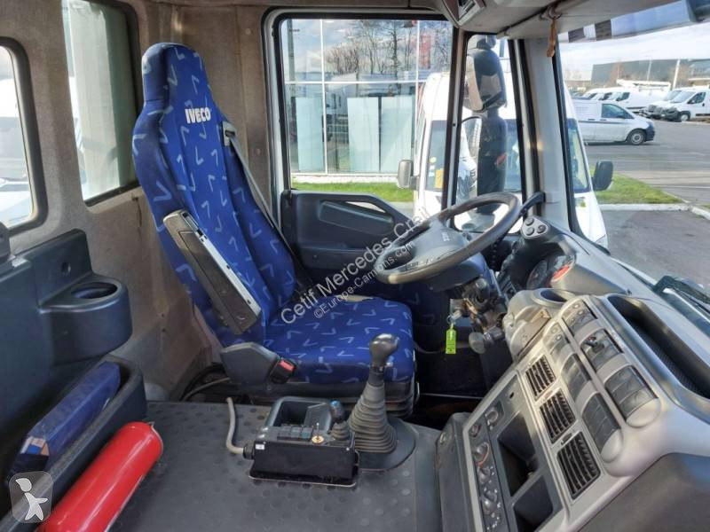 شاحنة Iveco
