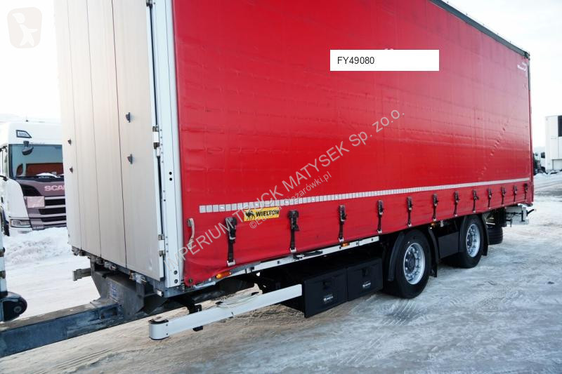شاحنة مقطورة Volvo FH 460