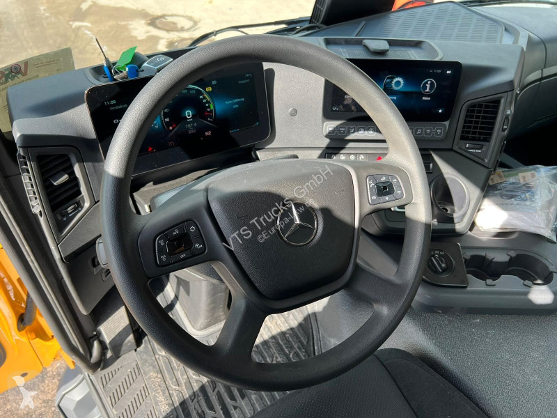 شاحنة Mercedes 2646 mit HYVA 2047-S...