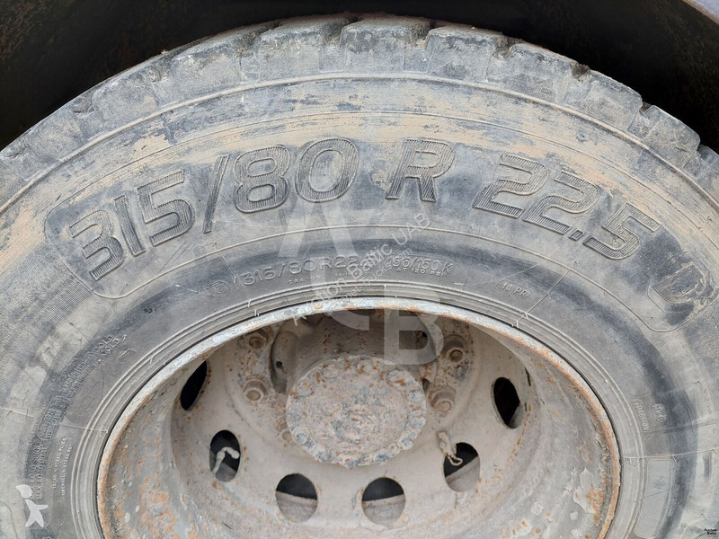Lastbil Iveco 180E18
