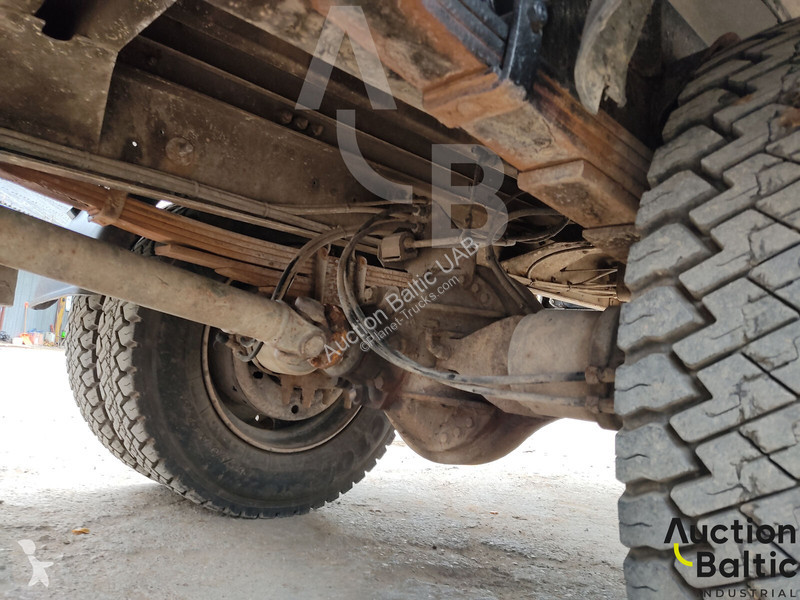 شاحنة Iveco 110-17