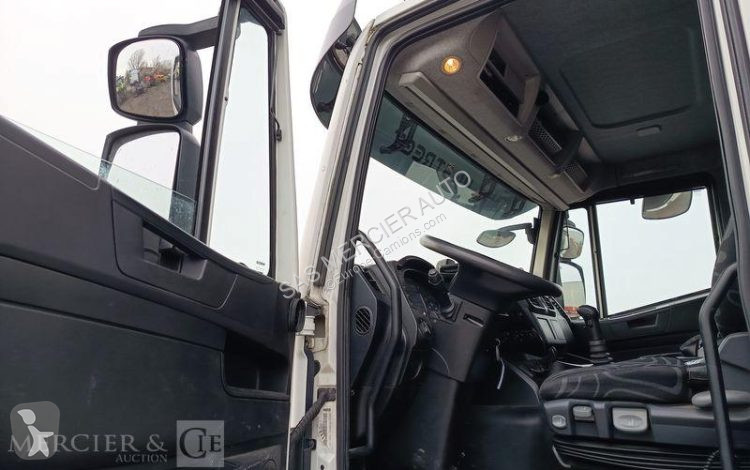 شاحنة Iveco