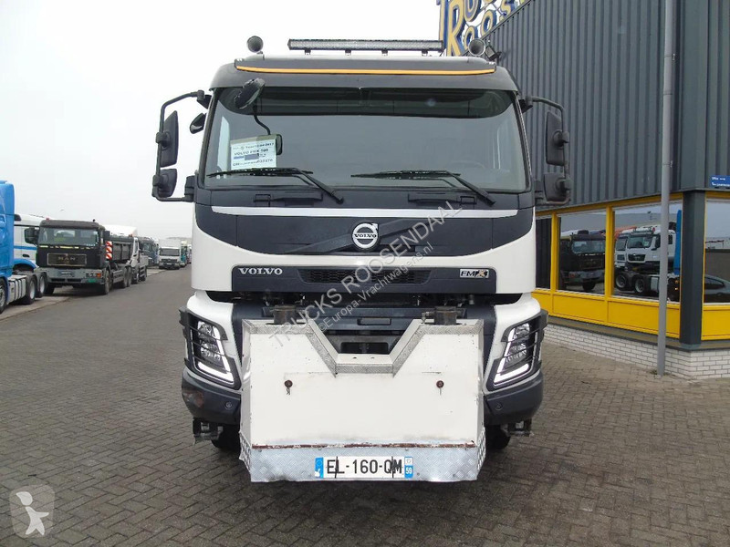 شاحنة Volvo 500 + 4x4 + HMF 4020 5x + JIB 4x 30...
