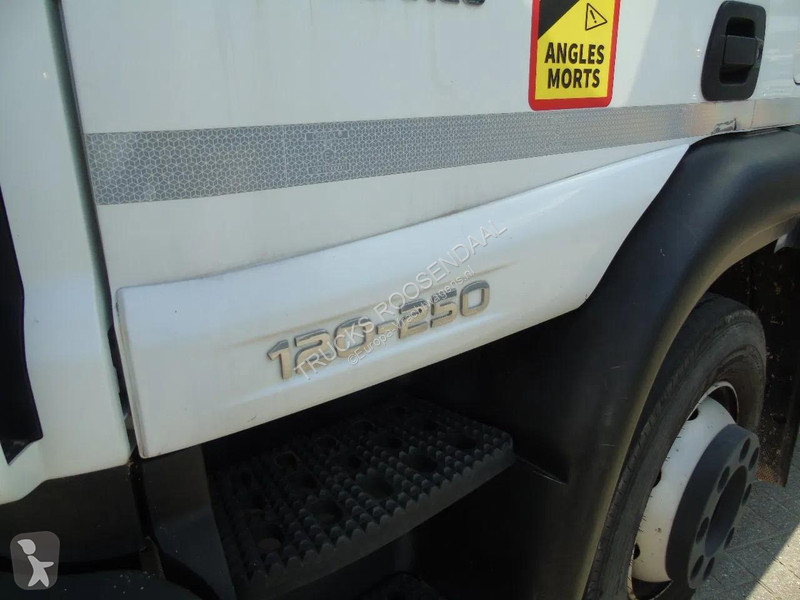 شاحنة Iveco 120E25 + EURO 6 + 196.000KM!