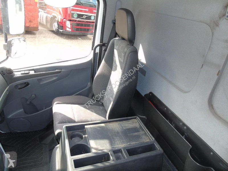 شاحنة Mercedes 1218 + euro 5 + lift