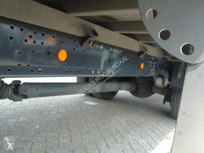 شاحنة Iveco 120E21 euro 6 + lift + lot in stock