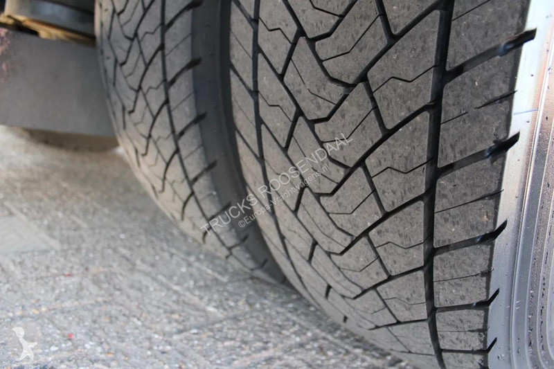 شاحنة Mercedes 1924 + THERMO KING 1200 + LIFT +...