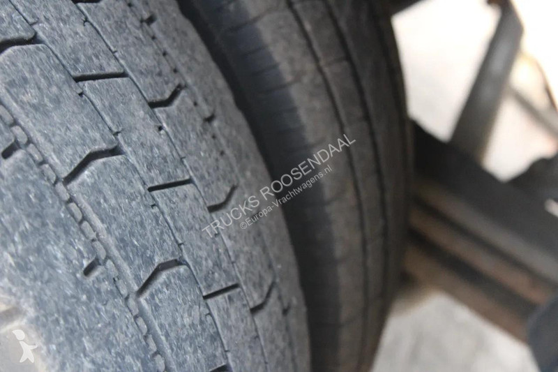شاحنة Renault 220 + manual + 16 meter