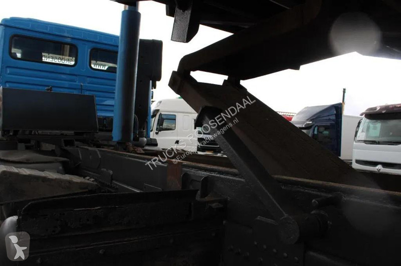 Camion MAN 50 .414 + 8X4 + SPRING SPRING + MANUAL