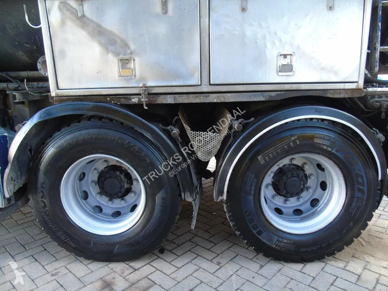 Camion Volvo 12.340 12.340 + ecota 14.700 liter...