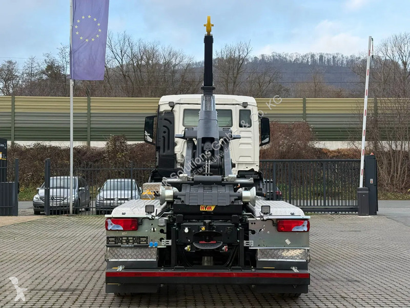 Kamion MAN 28.440 MAN  28.440 6x4-4 Lenke Achse...