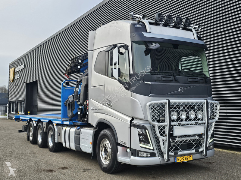 شاحنة Volvo 750 8x4 / RETARDER / FASSI 71 TM + JIB