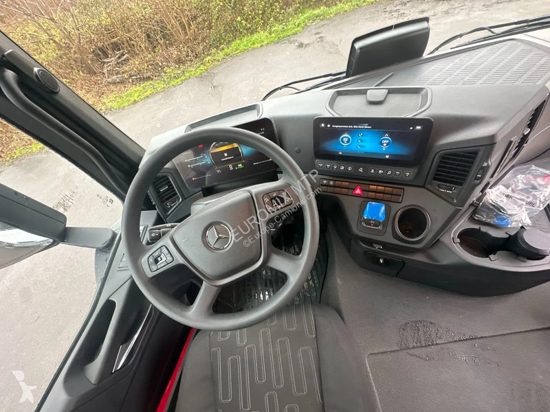 Camion Mercedes 4242 Mercedes-Benz  5 4242 8x4...
