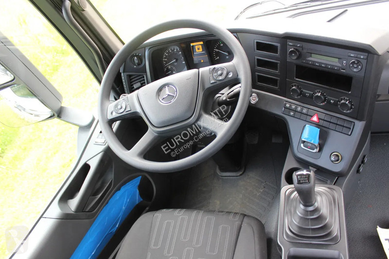 شاحنة Mercedes 4142 Mercedes-Benz 4142 8X4...
