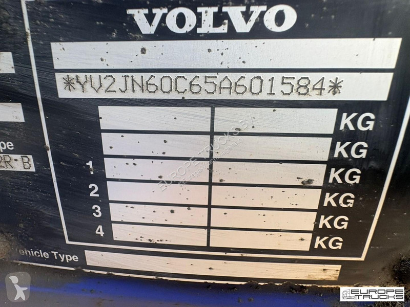 شاحنة Volvo 420 Full Air - Manual - Hiab XS244