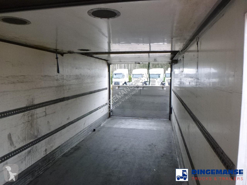 شاحنة Renault D18 Wide 4x2 RHD Thermoking T800...