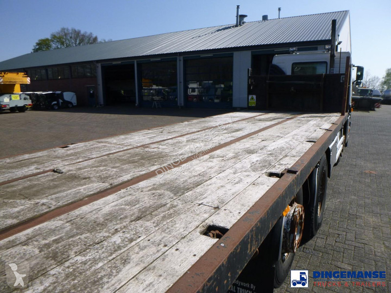 شاحنة Volvo 400 8x2 RHD platform