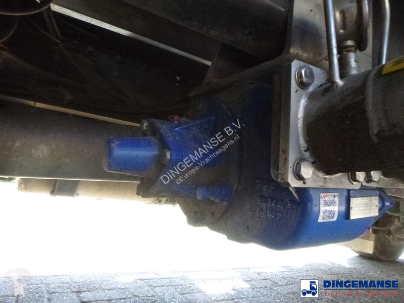 شاحنة Renault 270 dxi 4x2 fuel tank 13.7 m3 / 4...