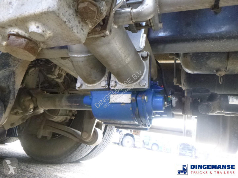 شاحنة Scania 320 DB 6X2 fuel tank 18.8 m3 / 5 comp