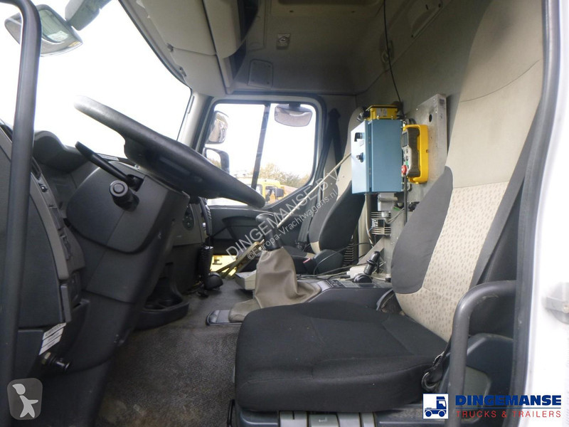 شاحنة Renault 270.19 dxi 4x2 gas tank 19.6 m3