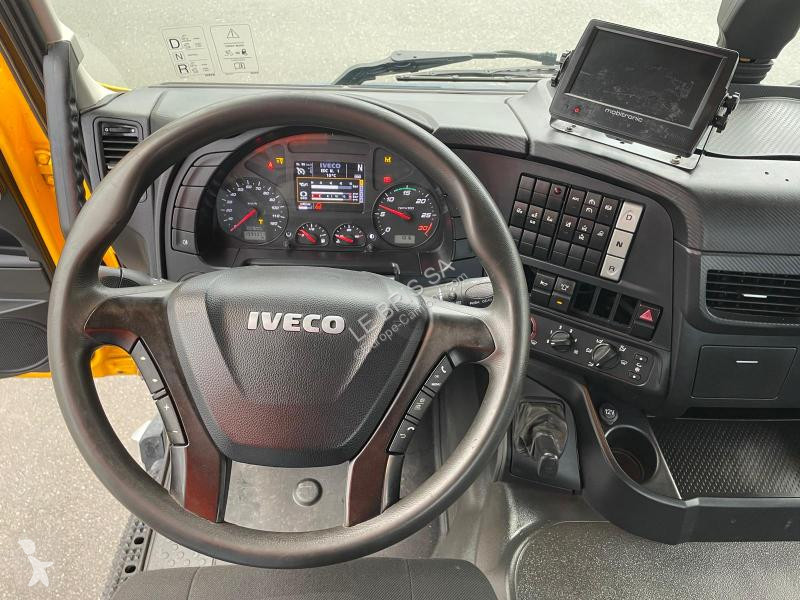 شاحنة Iveco  STRALIS 260S36