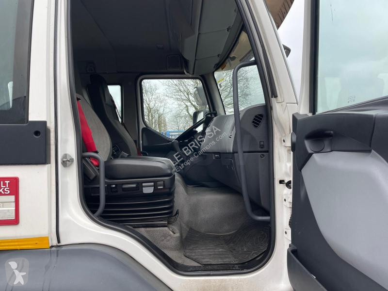 شاحنة Renault  D240