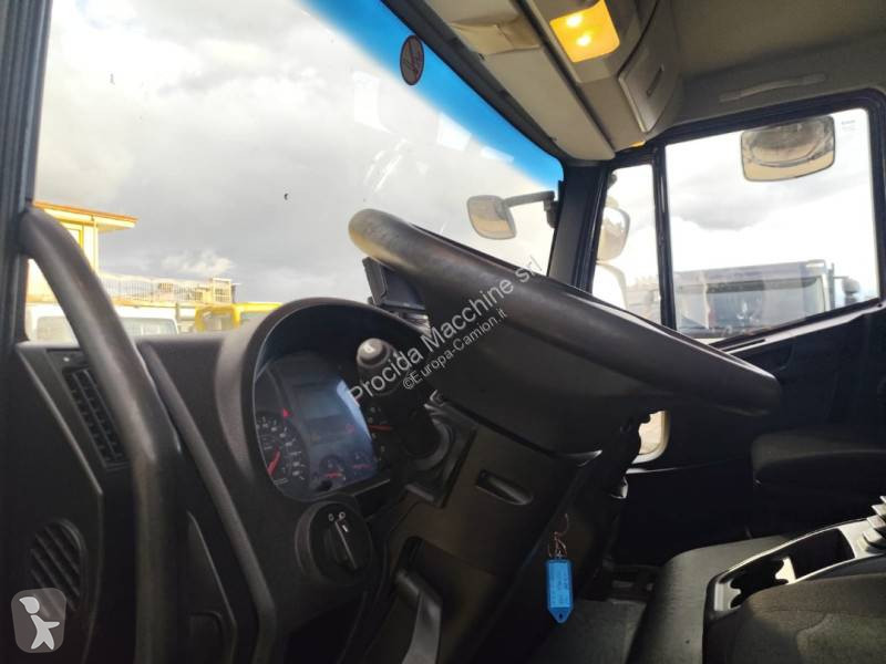 شاحنة Iveco