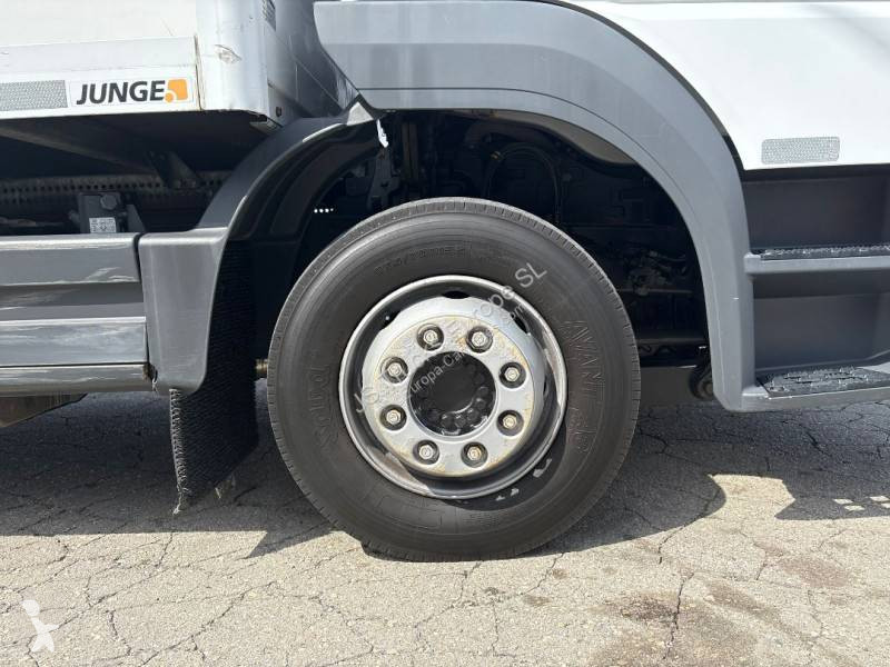 Mercedes  truck
