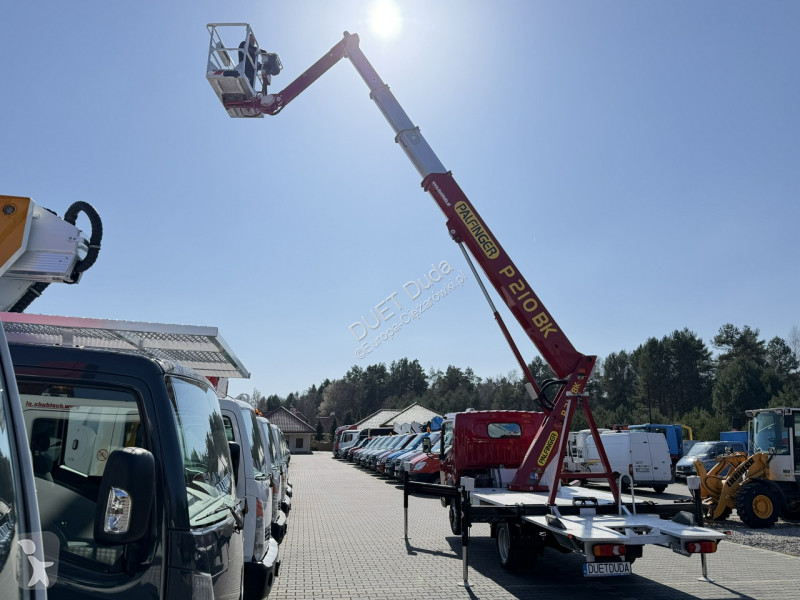 شاحنة Nissan Zwyżka Podnośnik Koszowy PALFINGER...