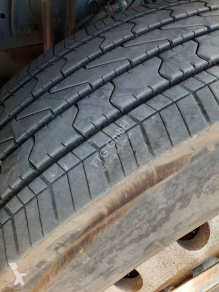 شاحنة Mercedes 1831