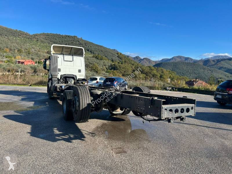 شاحنة Iveco