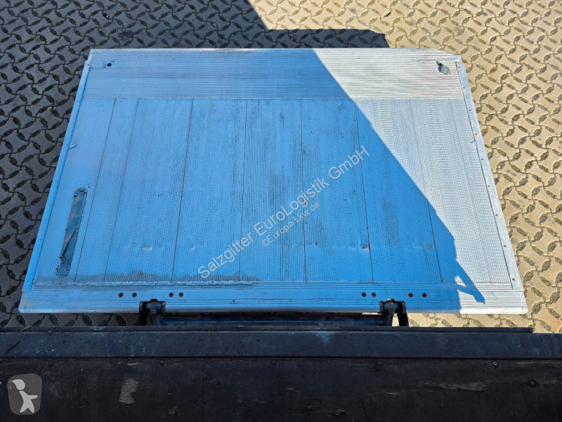 شاحنة MAN 12.220 4x2 BL CH / Ladebordwand / Navi