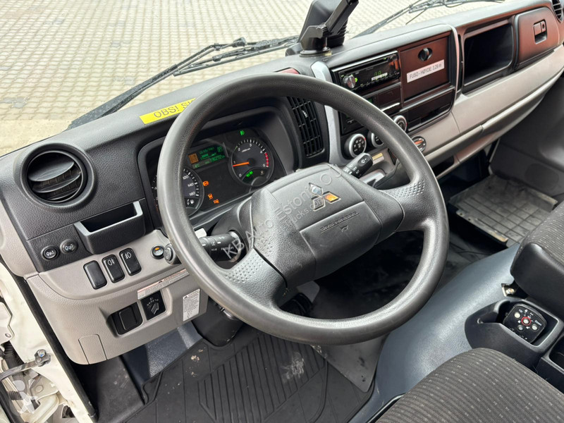 شاحنة Mitsubishi Fuso 4x2 THERMOKING V-500 Max...