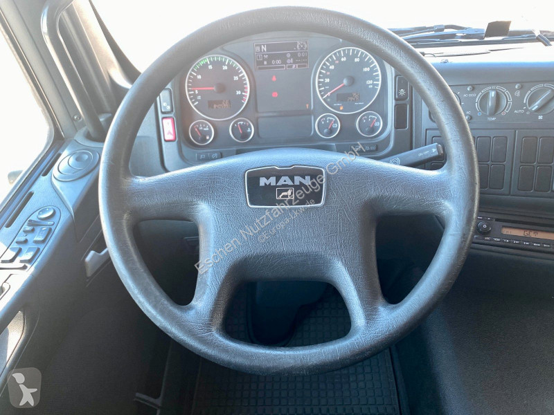 شاحنة MAN 8.250 BL I Edscha*Klima*2xAHK*Automatik*