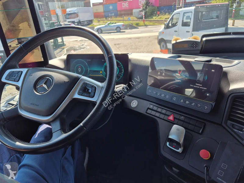 Lastbil Mercedes e ACTROS 400 L