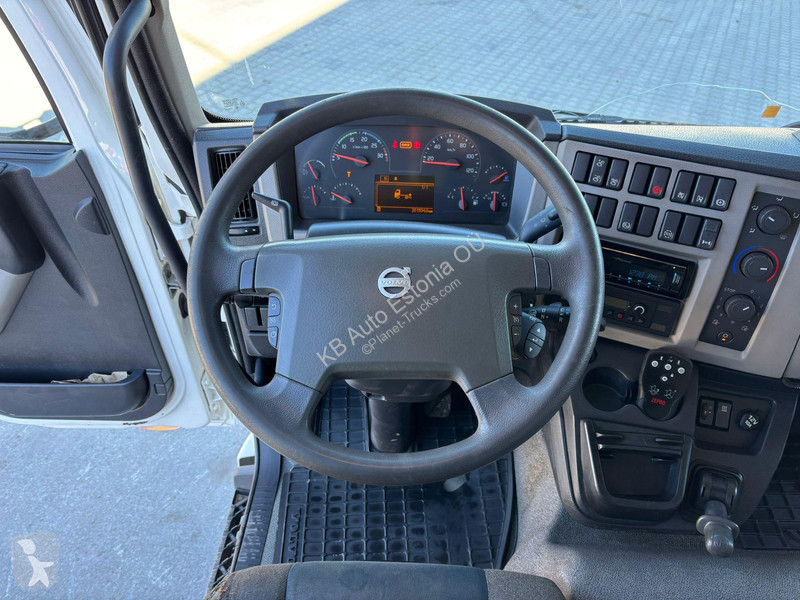 شاحنة Volvo FL 250 4x2 THERMOKING V-100 Max /...