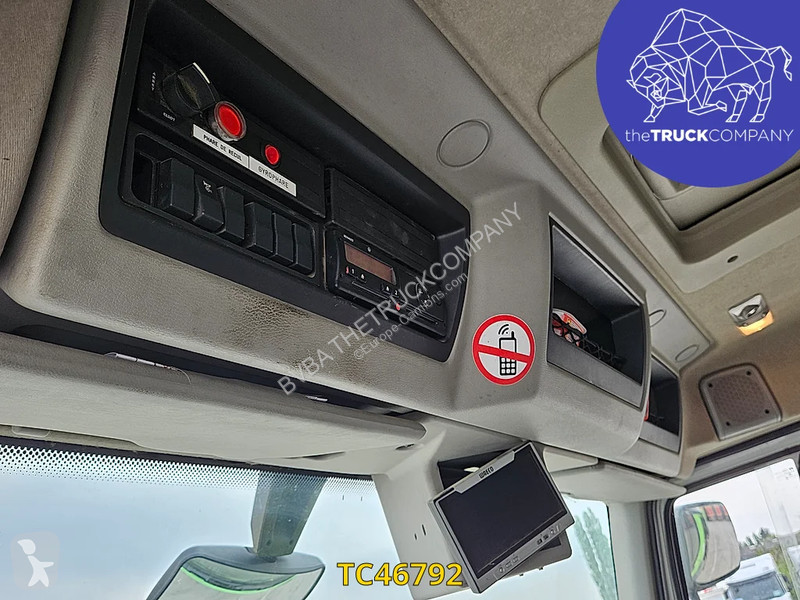 شاحنة Renault 320
