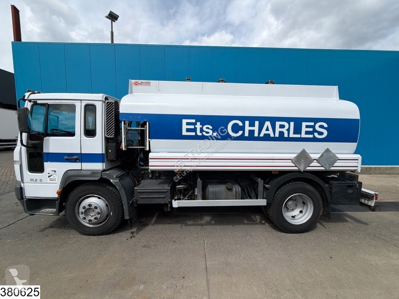 شاحنة Volvo 250 EURO 3, 10500 Liter, 4. Comp, PTO