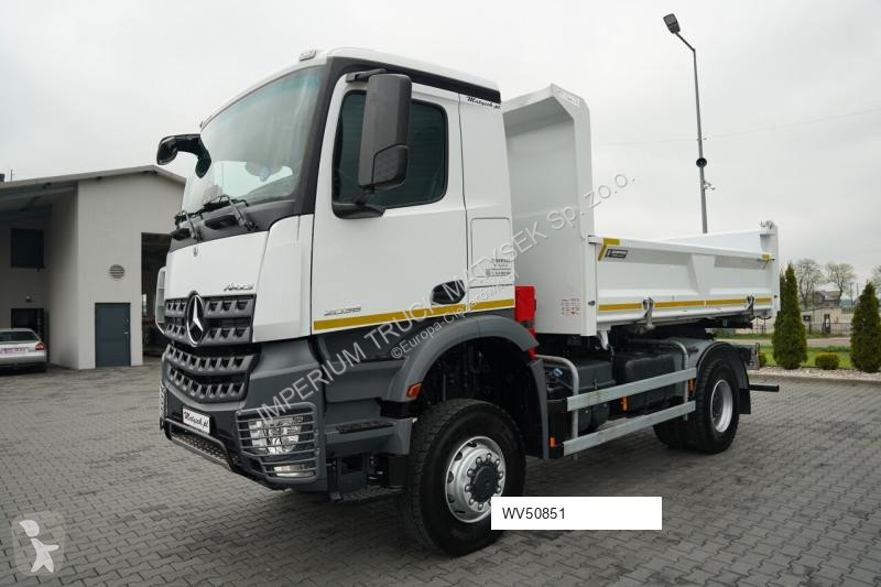 شاحنة Mercedes ACTROS 2038