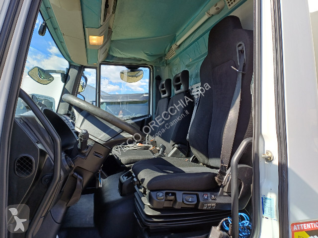 شاحنة Iveco EUROCARGO ML80E22/P