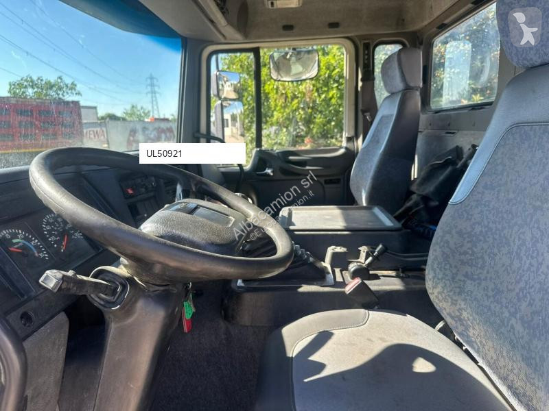 Camion Volvo V809