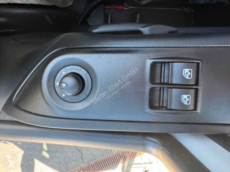 شاحنة Iveco 70C18 H 3.0L...